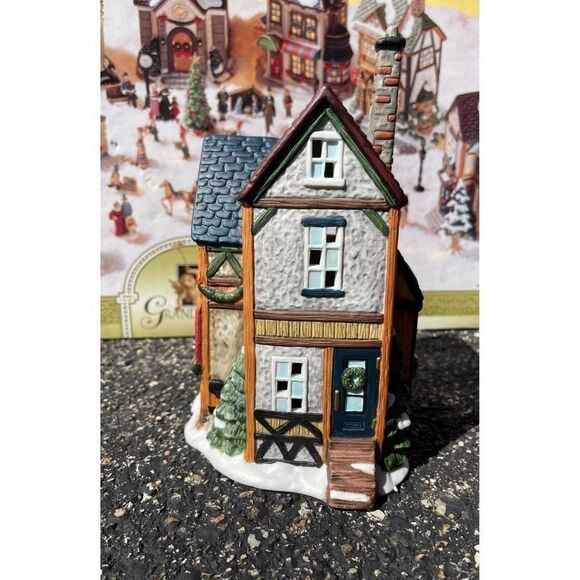 Vintage Grandeur Noel collectible 41 pics Victorian - Picture 4 of 12